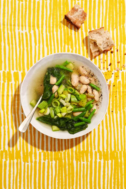 Minestrone verde con porotos Minestrone verde con porotos