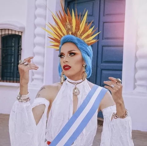 Una drag queen cantará el himno en la Casa de Tucumán Lady Alutrix será la primera drag queen en interpretar el himno nacional en la Casa Histórica
