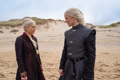 House of the Dragon: a qué hora estrena en HBO Max Emma D'Arcy y Matt Smith en House of the Dragon.