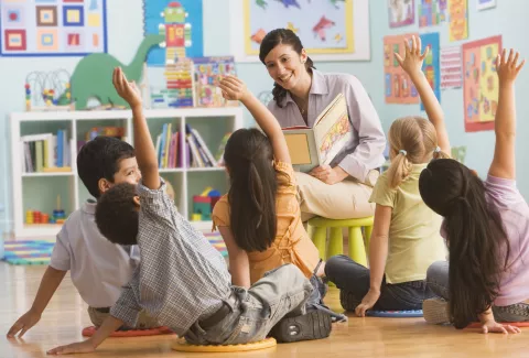 Día del lector: cómo estimular la lectura en la infancia Cuál es el impacto de la lectura en el desarrollo de las infancias