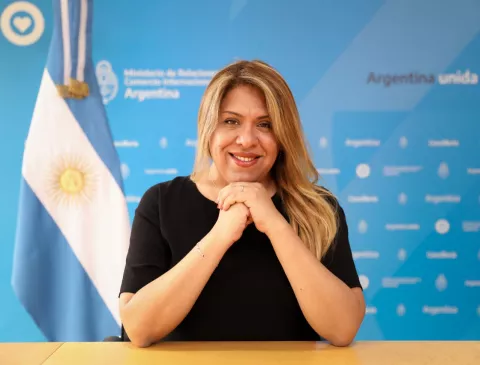 Alba Rueda: la funcionaria elegida por la revista Time Alba Rueda, premiada por su liderazgo en favor de las diversidades