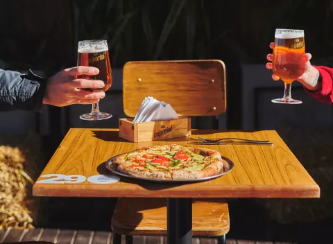 Un nuevo sitio web colaborativo con tips de dónde y cómo comer rico Cerveza Imperial