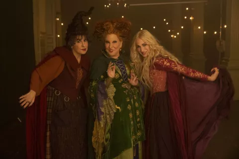 Kathy Najimy, Bette Midler y Sarah Jessica Parker , nuestras brujas favoritas.