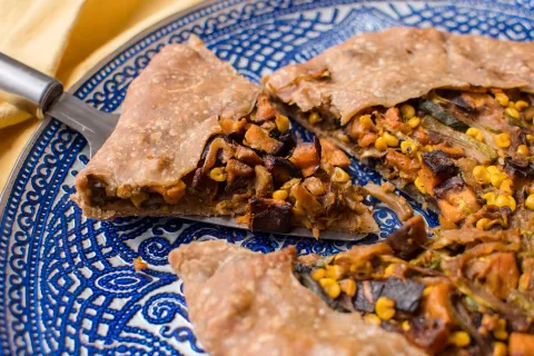 Receta: tarta de verduras horneadas Tarta rústica de vegetales horneados