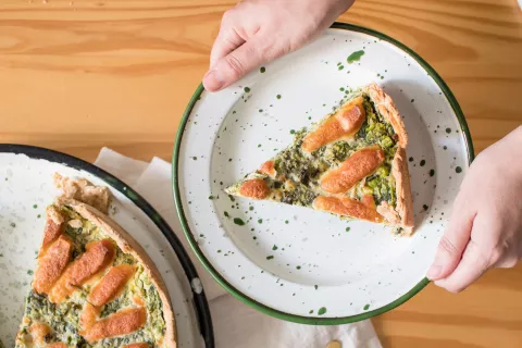 Fácil y rico: tarta de verduras y provolone Tarta de verduras con provolone