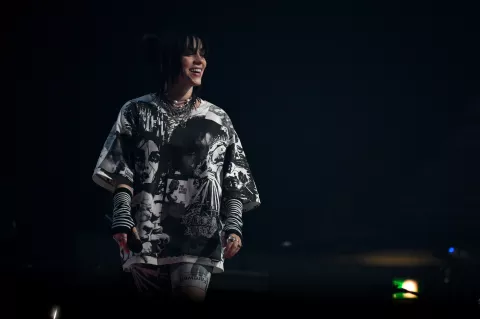 Lollapalooza 2023: ¿qué día toca Billie Eilish? Billie Eilish lidera el line up del Lollapalooza 2023.