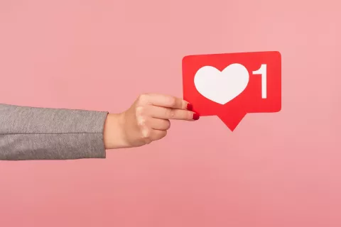 Redes sociales: qué hacer cuando tu jefe te empieza a seguir ¿Qué hacer si tu jefe te empieza a seguir en redes?