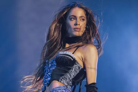 Tini despide el año con un show en el Campo Argentino de Polo Tini Stoessel durante su show.