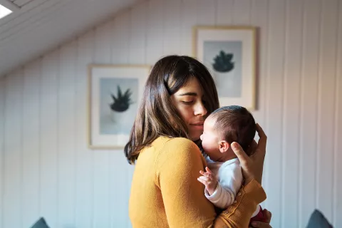 Guía de maternidad para primerizas: lo que tenés que saber antes de que nazca tu bebé Mamá primeriza