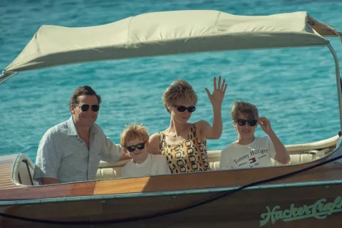 The Crown: Netflix compartió nuevas fotografías de la quinta temporada Netflix compartió nuevas fotos de la quinta temporada de The Crown.