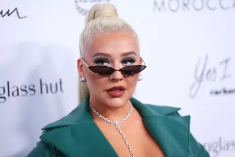 Christina Aguilera tendrá su propia biopic de la directora de Val Christina Aguilera tendrá una biopic de su vida.