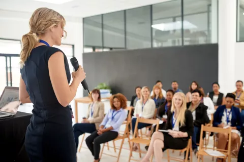 Eventos inclusivos: ¿cómo organizarlos? Eventos inclusivos en empresas: qué tener en cuenta.