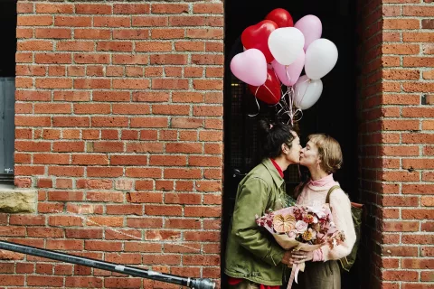 San Valentín: un ritual de amor para crear la pareja que deseás Hechizo de amor: cómo crear la pareja que deseás.