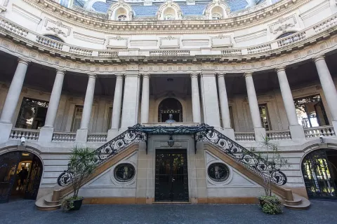 Noche de las Embajadas: estas son todas las que participan y vas a poder visitar Todo lo que tenés que saber sobre la Noche de las Embajadas.