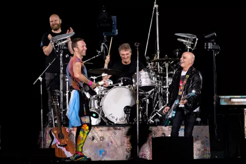 Coldplay: el inesperado momento en donde Zeta Bossio y Charly Alberti subieron al escenario Coldplay Feat Soda Stereo