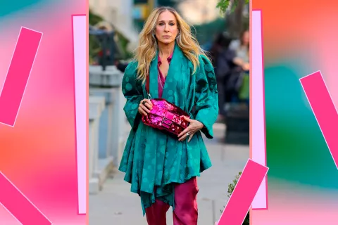 Sarah Jessica Parker: lleva el color del año y dejó a todos sin palabras Sarah Jessica Parker lució viva magenta, el color de 2023.