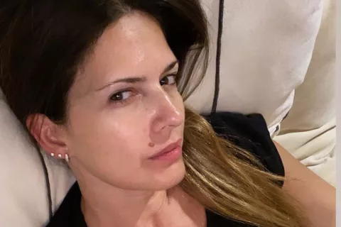 Isabel Macedo respondió a las críticas por el aspecto físico de su beba El descargo de Isabel Macedo.