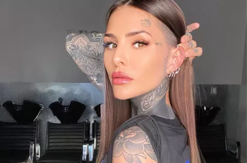 Cande Tinelli: su jugado look con el que se suma a la moda de las transparencias Cande Tinelli sorprendió a sus seguidores con su look con transparencias.