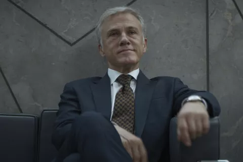 The Consultant: el atrapante thriller protagonizado por Christoph Waltz The Consultant ya está disponible en Amazon Prime Video.