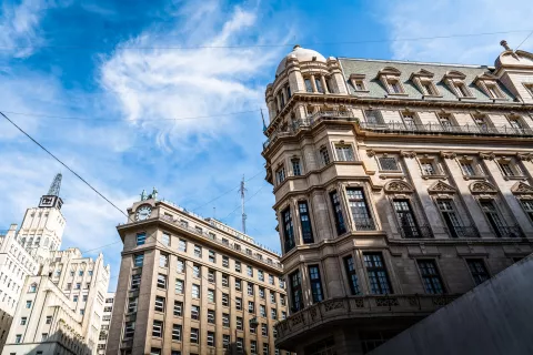 Argentina: esta son las mejores 5 ciudades del país para vivir, según la Inteligencia Artificial Cuál es la mejor ciudad de Argentina para vivir.