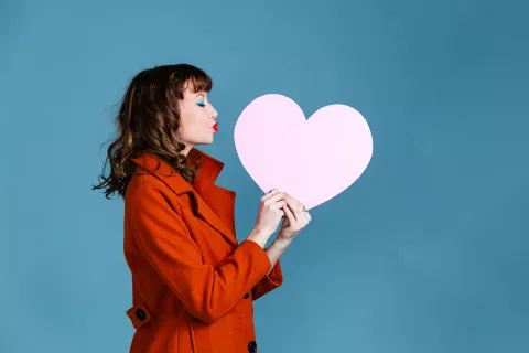 Día de los Novios: ¿por qué se celebra el 20 de septiembre? San Valentín se celebra el 14 de febrero y el Día de los Novios el 20 de septiembre.
