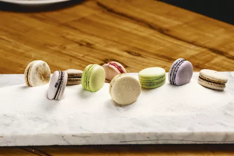 Macaron: 3 opciones para probar esta delicia francesa en Buenos Aires Los irresistibles sabores del macaron estilo francés.
