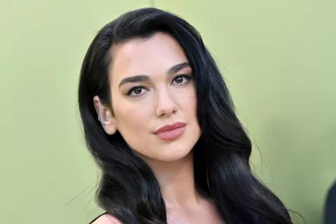 HIIT: cómo es el entrenamiento que elige Dua Lipa todos los días Dua Lipa.