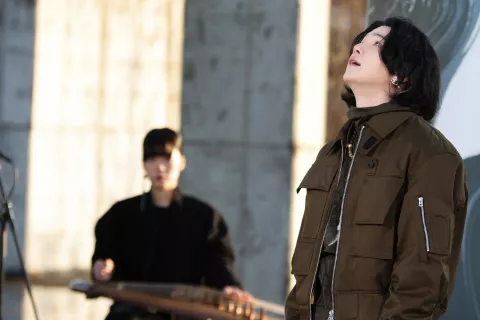 BTS: a qué hora estrena SUGA: Road to D-DAY, el nuevo documental de Disney+ SUGA: Road to D-Day estrena en Disney+ el 21 de abril.