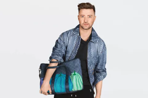 Louis Vuitton y Yayoi Kusama: cuánto cuesta el bolso viral con calabazas Louis Vuitton y Yayoi Kusama lanzaron una nueva colección llamada Pumpkin.