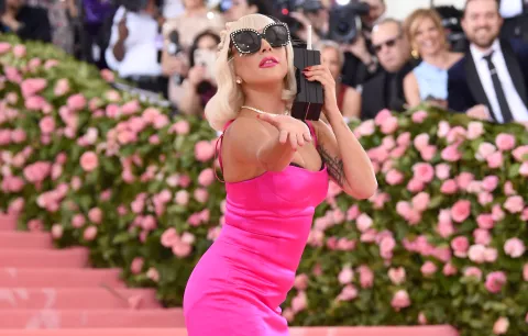 Lady Gaga durante la MET Gala 2019.