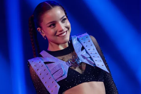 Emilia Mernes habló sobre su experiencia junto a Donatella Versace: "Es un honor" Emilia Mernes habló sobre su experiencia junto a Donatella Versace.