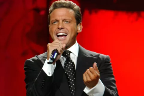 Luis Miguel en Argentina: estas son todas las fechas de sus shows en el Movistar Arena Se confirmaron las fechas en las que Luis Miguel visitará Argentina.