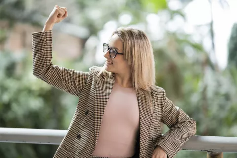Autoestima: 5 razones que la disminuyen y herramientas para mejorarla Amor propio: qué nos juega en contra y cómo cambiarlo.