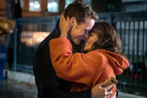 Estrenos en el cine durante mayo: las 10 películas que no deberías perderte Amor a primer mensaje, estrena durante mayo en los cines argentinos.