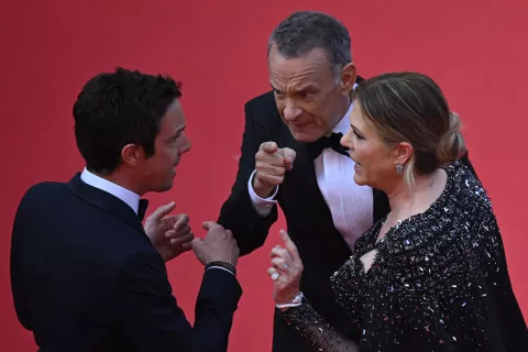 Cannes 2023: la verdad detrás del supuesto enojo de Tom Hanks y Rita Wilson en la red carpet Cannes 2023: la verdad detrás del supuesto enojo de Tom Hanks y Rita Wilson en la red carpet.