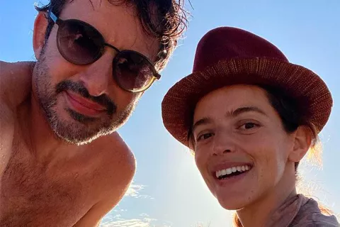 Calu Rivero habló sobre su relación con Aíto de la Rúa y cómo reconectaron después de años separados Calu, que vive hace ya algunos años en Uruguay, está en pareja con ‘Aíto’ de la Rúa, el hijo del expresidente de la Nación