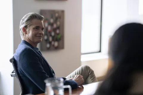 Full Circle: la serie de HBO Max con Timothy Olyphant y Claire Danes Full Circle está disponible en HBO Max.