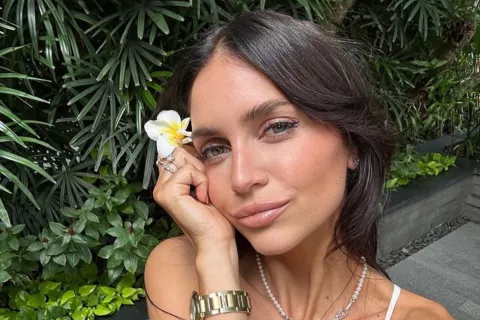 Zaira Nara: así fue su look boho chic en Tailandia que será tendencia 2024 Zaira Nara.