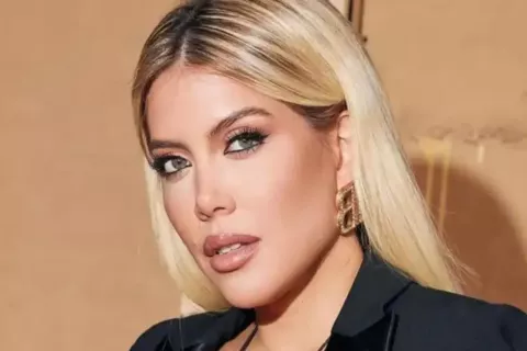 Wanda Nara habló sobre su salud: "Estoy siguiendo las indicaciones de los profesionales" Wanda Nara habló sobre su salud: "Estoy siguiendo las indicaciones de los profesionales".