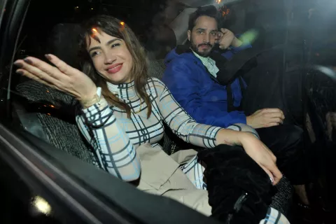 Celeste Cid fue a ver a su novio, Abril Sosa, a su show solista Celeste Cid fue a ver a su novio, Abril Sosa, y no dudó en ocultar su amor.