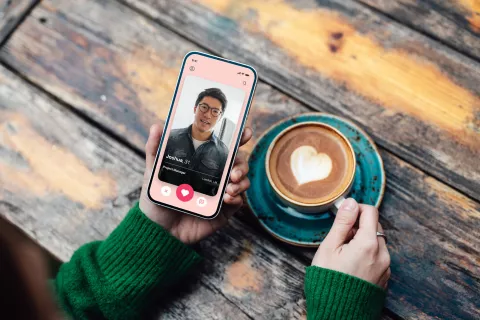 ¿Cómo conservar tu salud mental con las apps de citas? Herramientas para cuidarte App de citas: ¿cómo proteger tu salud mental?