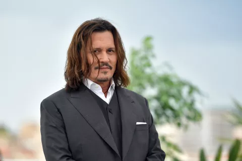 Johnny Depp: lo encuentran inconsciente en un hotel en Budapest Johnny Depp durante el Festival de Cannes en 2023.