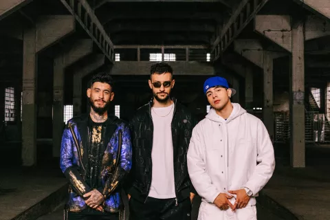 Rusherking, Ulises Bueno y Big One: estrenaron su nueva canción, "Mentiras" Rusherking, Ulises Bueno y Big One estrenaron su nueva canción, "Mentiras".