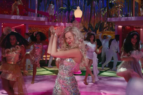 10 preguntas que me hice al ver la película Barbie 10 preguntas que me hice al ver la película Barbie.