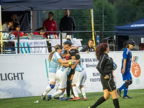 Las Murciélagas hicieron historia: son campeonas del primer Mundial IBSA de fútbol 23-08-2023_la_seleccion_argentina_de_futbol_1.jpg