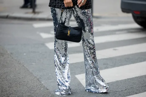 10 looks para que te inspires a sumar lentejuelas.