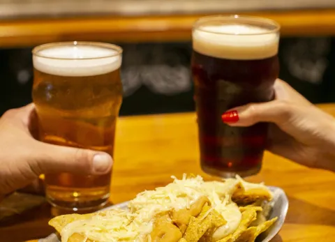 Cerveza: 4 birrerías de Palermo con propuestas foodies increíbles Elegimos 4 de nuestras cervecerías preferías.