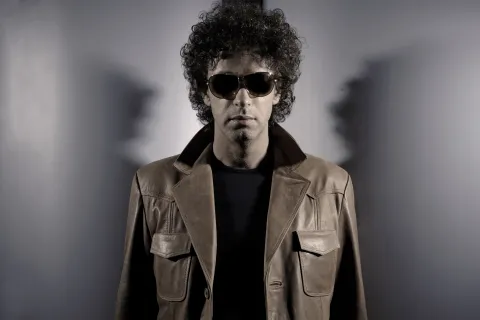 Gustavo Cerati fue elegido como el mejor cantante de rock en español por Billboard Billboard reconoció al músico argentino, Gustavo Cerati, entre los mejores cantantes de rock de la historia.