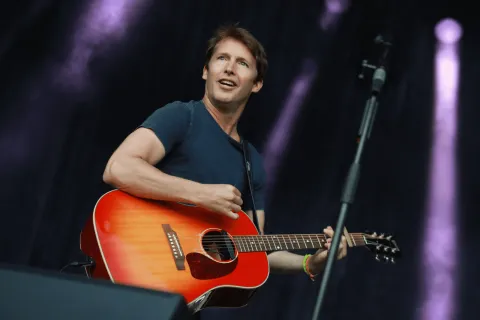 James Blunt anunció su nuevo álbum: Who We Used To Be James Blunt anunció su nuevo álbum: Who We Used To Be.