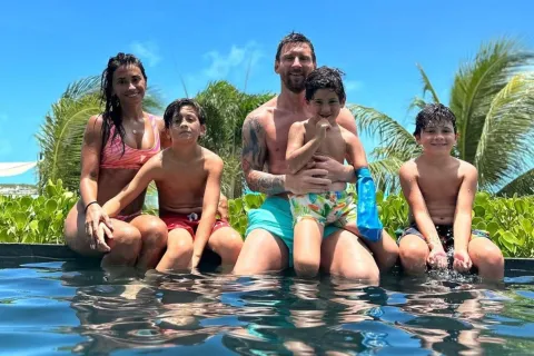 Leo Messi y Antonela Roccuzzo: este es el libro que usan para la crianza de sus hijos Anto y Messi en familia, con sus 3 hijos.
